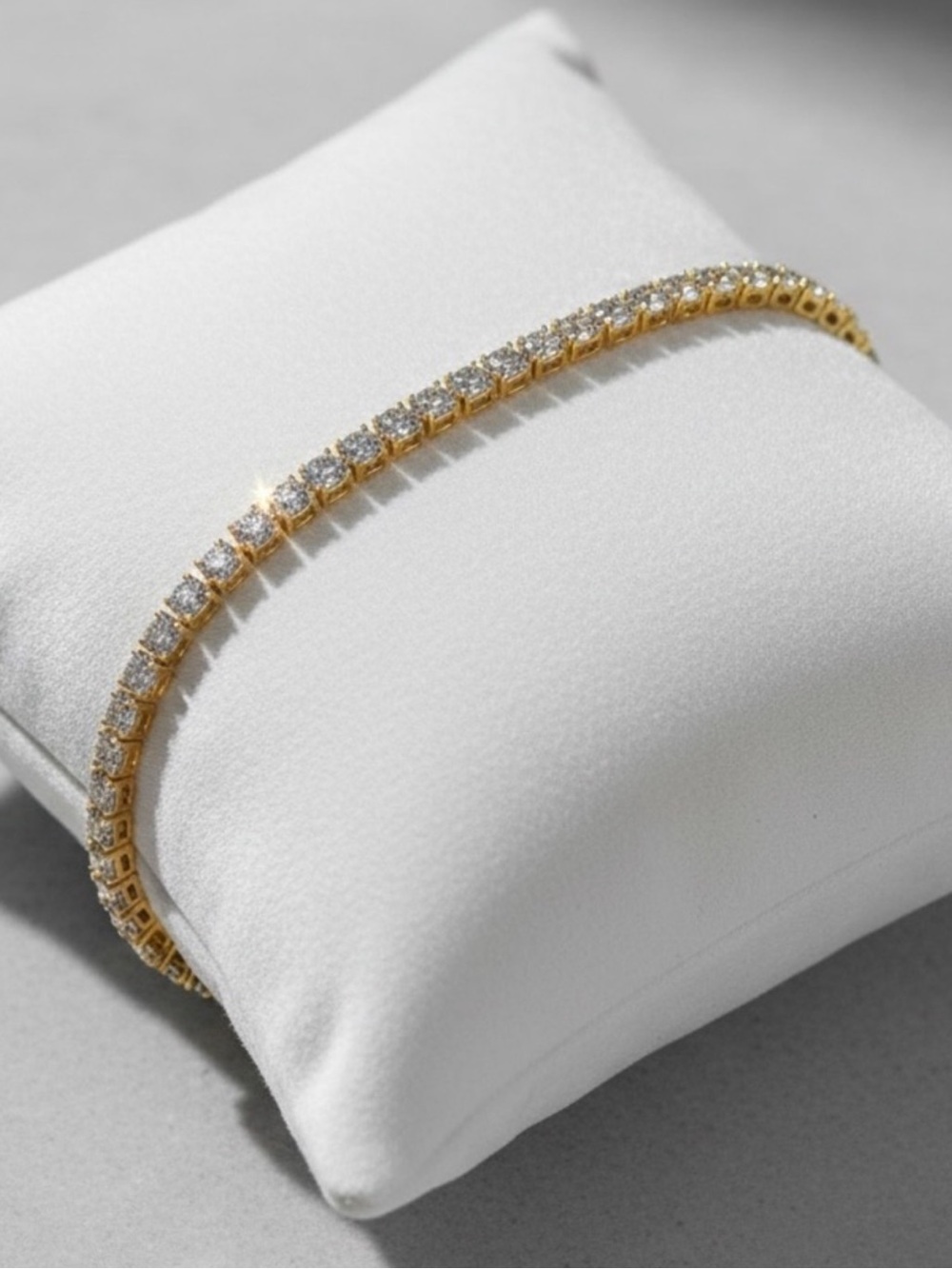 18K Gold Plated, 11.7CTW Moissanite Tennis Bracelet